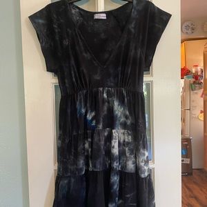 Urban Outfitters V-Neck Short Sleeved Jersey Dress Small